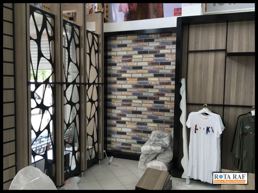 Vitrin Raf ve Askı Tasarımı 22