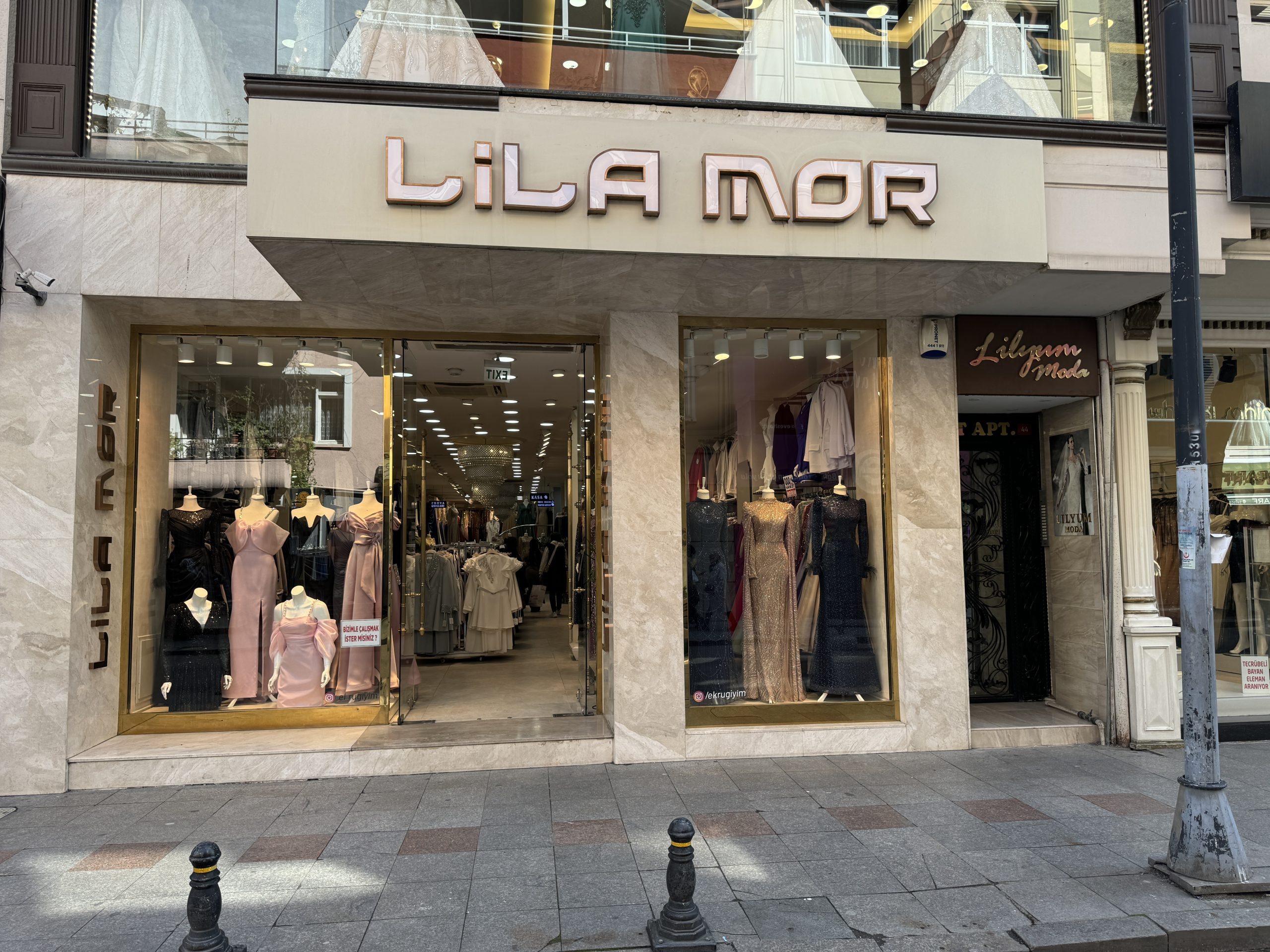 Lila Mor 6